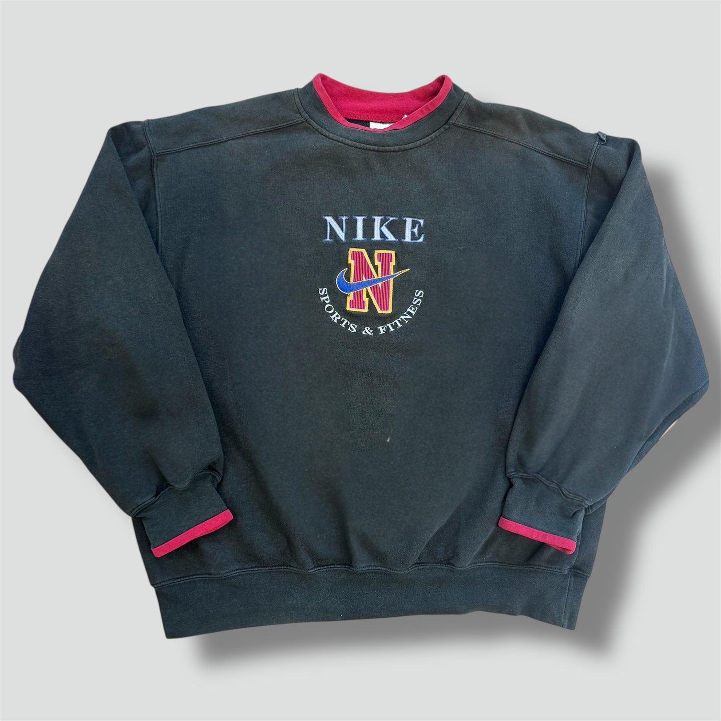 Nike Sports & Fitness vintage 90s sweatshirt