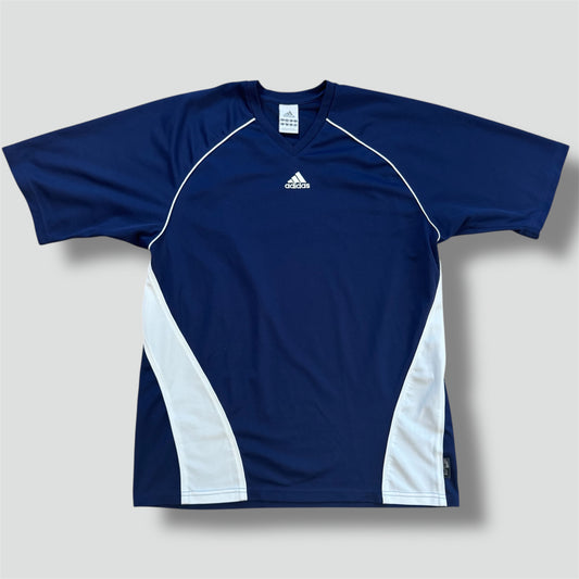 Vintage Adidas clean basketball summer t-shirt