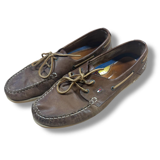 Vintage Tommy Hilfiger leather loafers