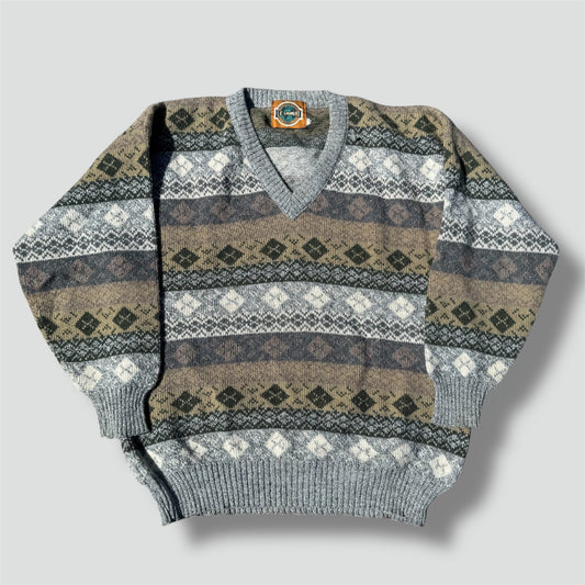 Le Laureat beautiful vintage knit sweater