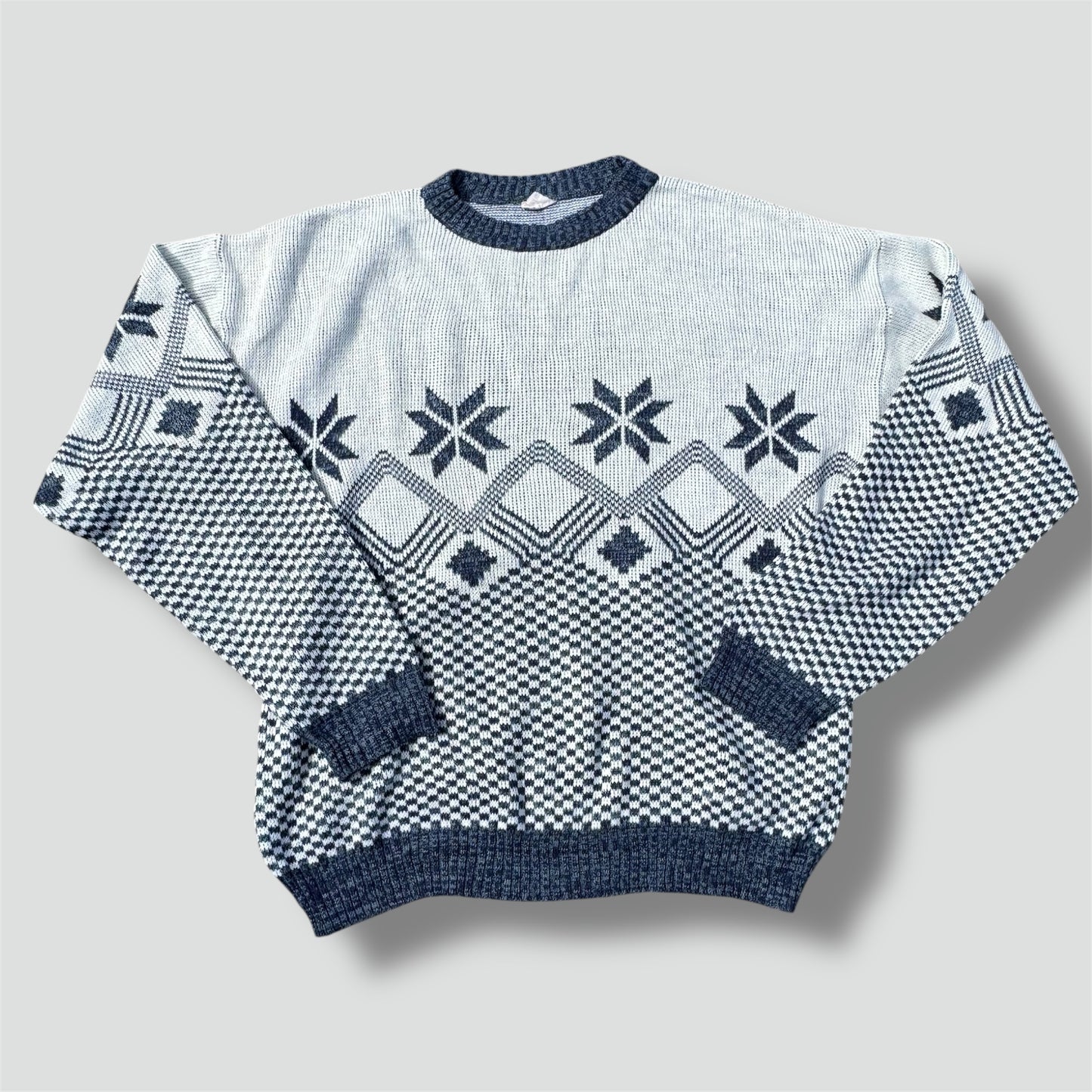 Vintage knitted sweatshirt