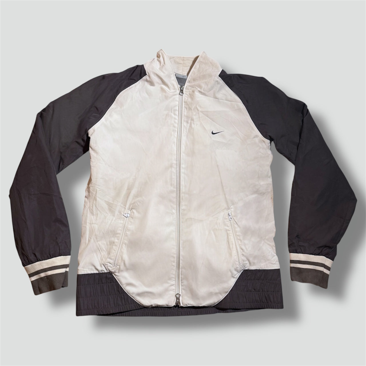 Nike 72 white vintage women’s track jacket