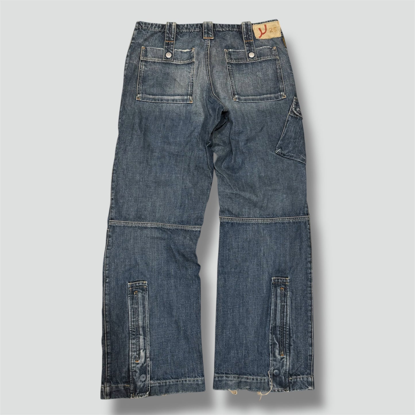 Armani 25 vintage baggy denim cargo jeans