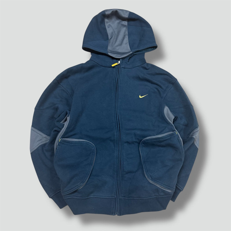Sourced limited accessories and clothes Nike streetwear zipped hoodie 00s – Secondhand Streetwear