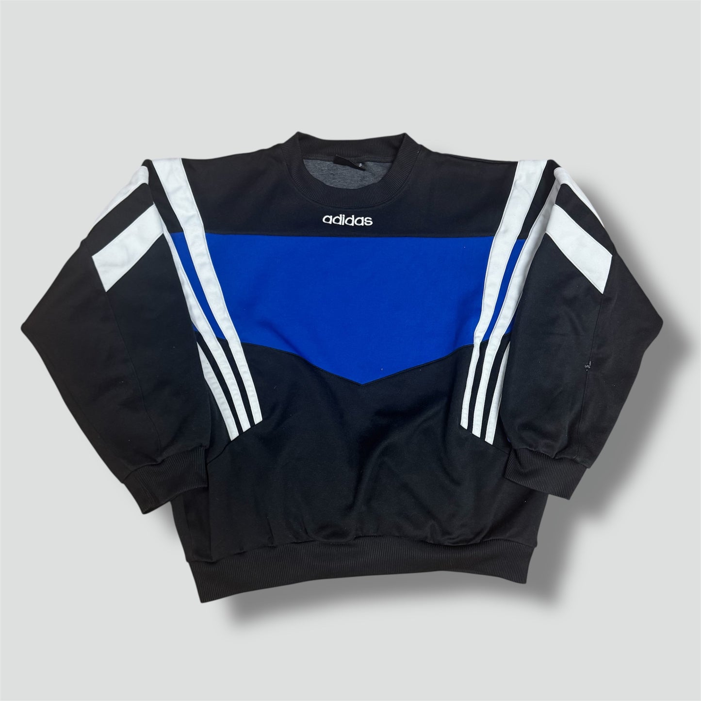 Adidas vintage 90s sweatshirt
