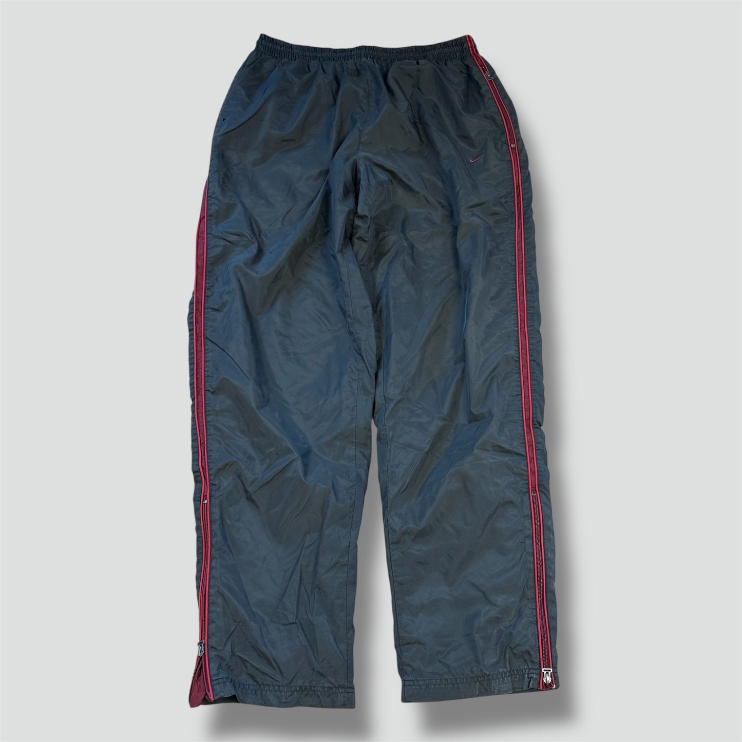 Nike vintage 90s baggy track pants