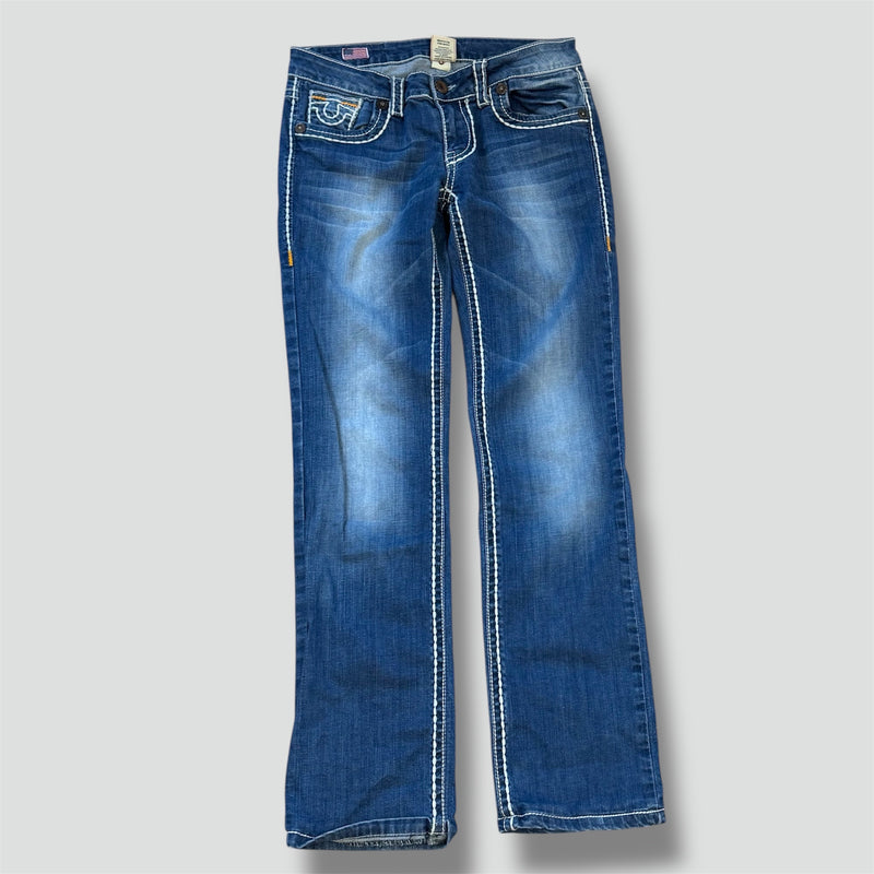 Detailansicht: Sourced limited accessories and clothes True Religion straight blue vintage jeans – Logo, Nähte oder Material