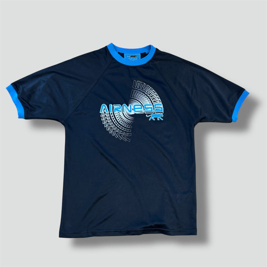 Airness streetwear 00s black t-shirt