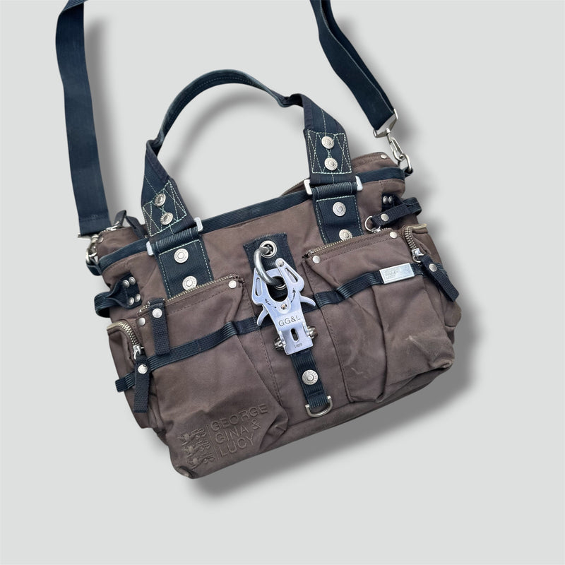 Sourced limited accessories and clothes George Gina & Lucy 6IX vintage handbag – Secondhand Streetwear