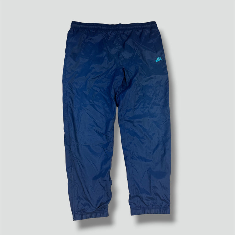 Sourced limited accessories and clothes Nike vintage baggy streetwear trackpants – Secondhand Streetwear