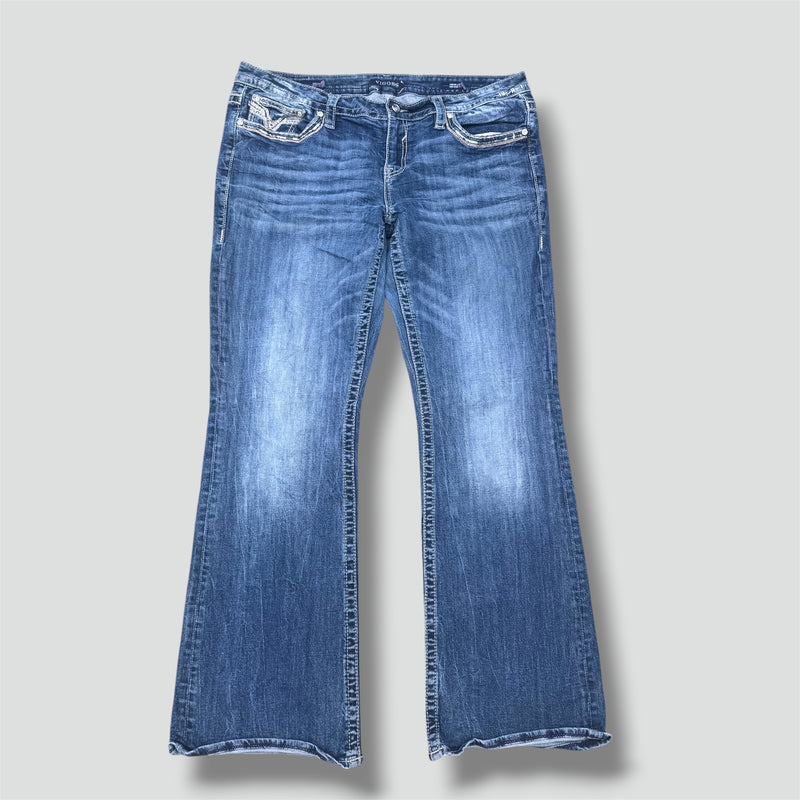 Detailansicht: Sourced limited accessories and clothes Vigoss y2k Dallas boot cut vintage jeans – Logo, Nähte oder Material