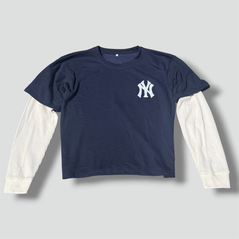 Sourced limited accessories and clothes Yankees custom made navy-blue longsleeve – Secondhand Streetwear