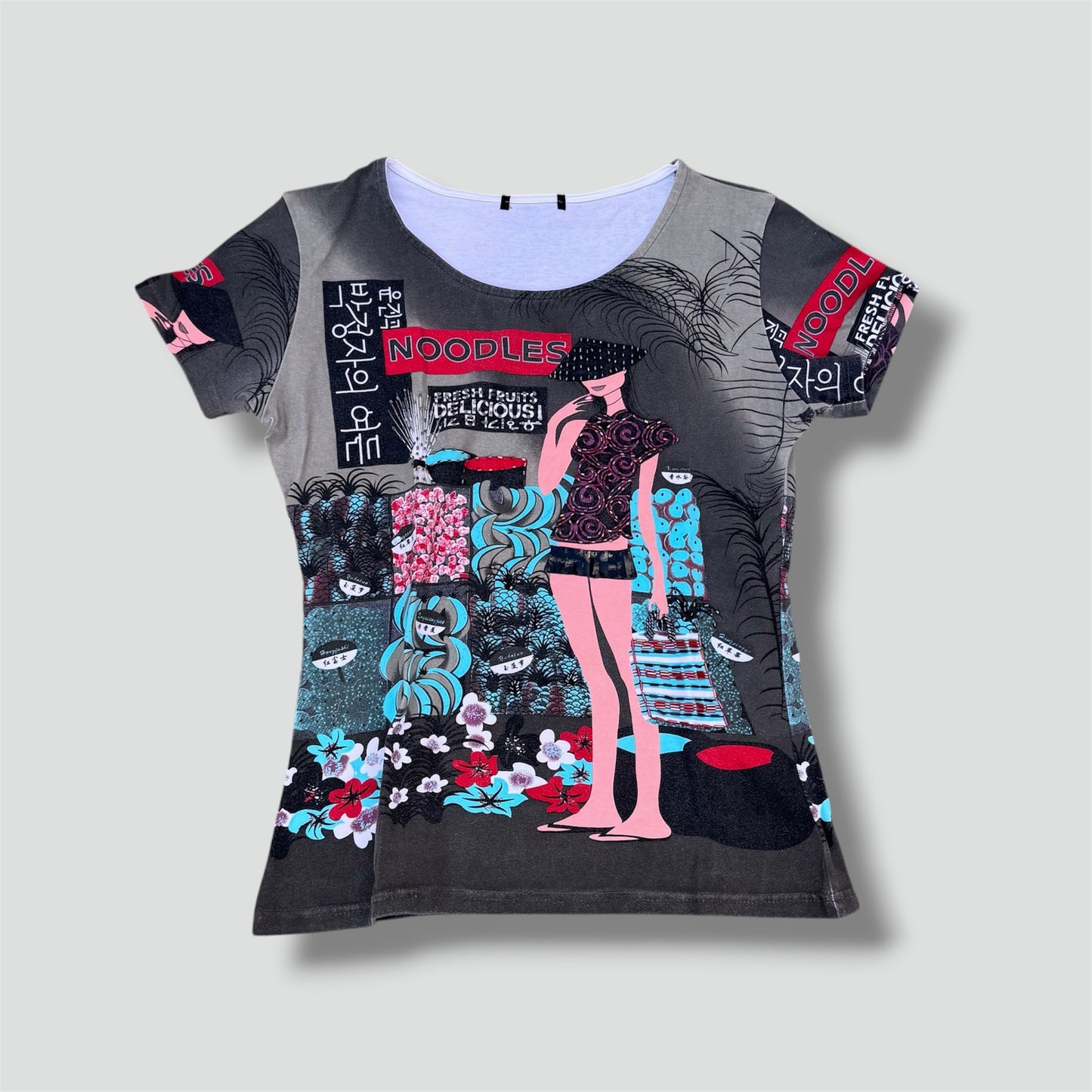 Custo Barcelona "Noodles" Y2K t-shirt