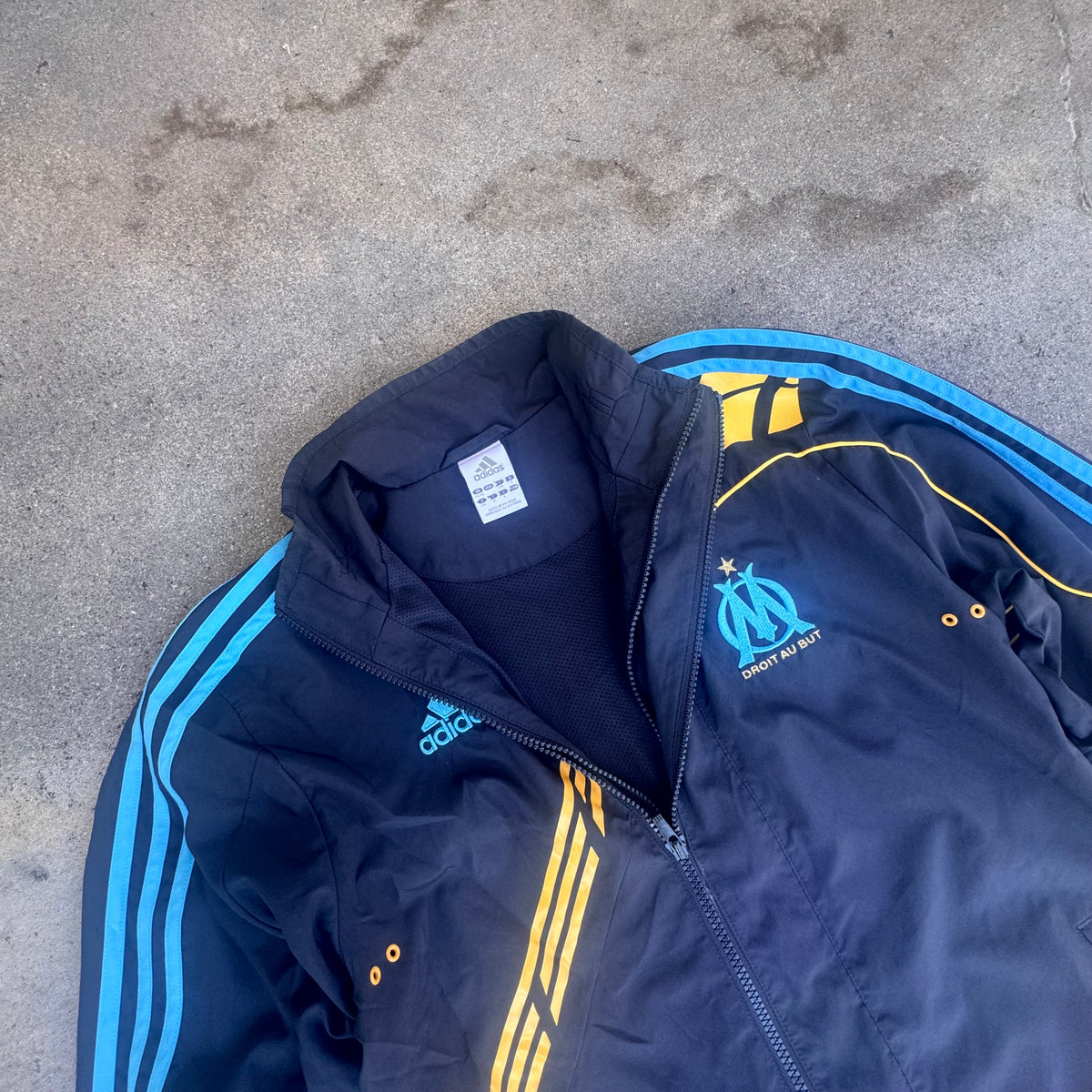 Adidas Marseille sportswear 00s track jacket – Close-up 2