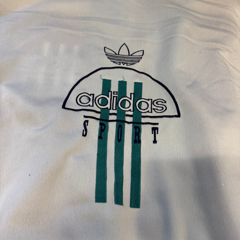 Detailansicht: Sourced limited accessories and clothes Adidas sport 90s vintage track jacket – Logo, Nähte oder Material