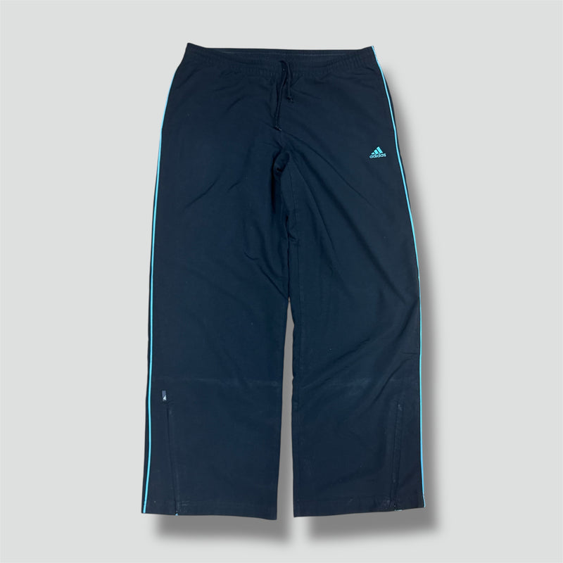 Sourced limited accessories and clothes Adidas streetwear black baggy trackpants – Secondhand Streetwear