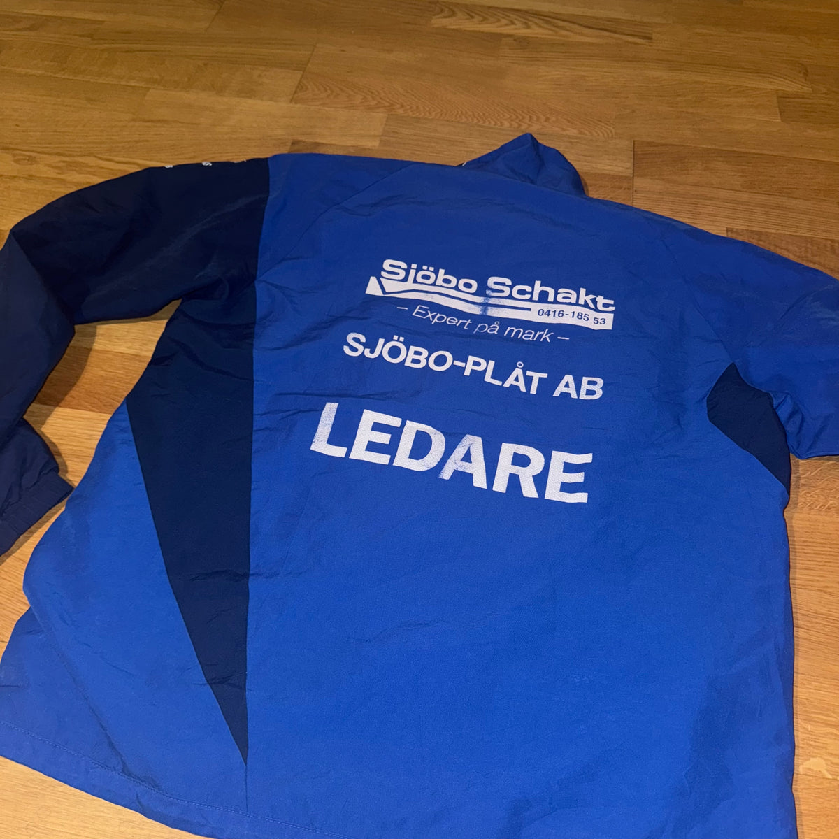 Adidas vintage football retro track jacket – Close-up 4