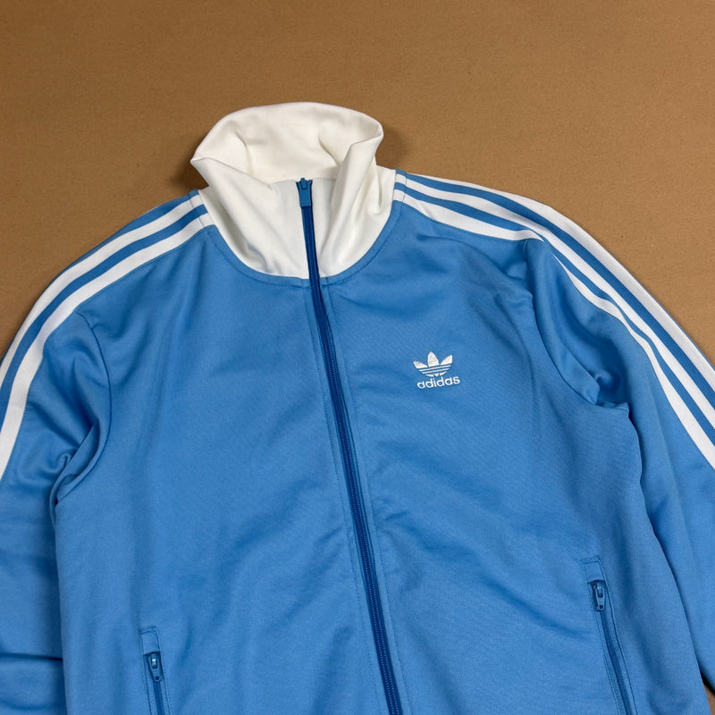 Detailansicht: Sourced limited accessories and clothes Adidas vintage sky blue track jacket – Logo, Nähte oder Material