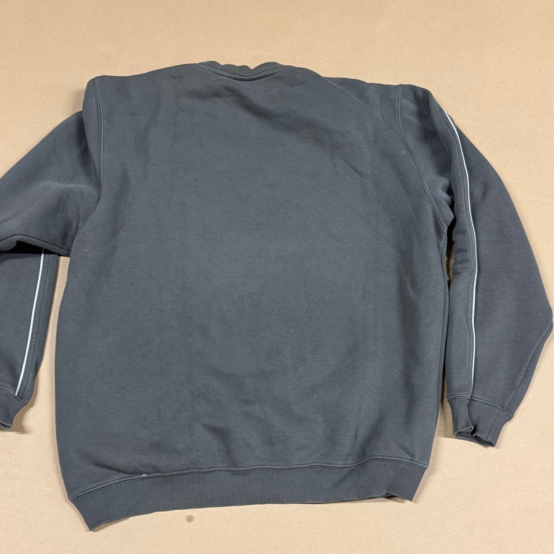 Detailansicht: Sourced limited accessories and clothes Adidas vintage sweatshirt with bold logo – Logo, Nähte oder Material