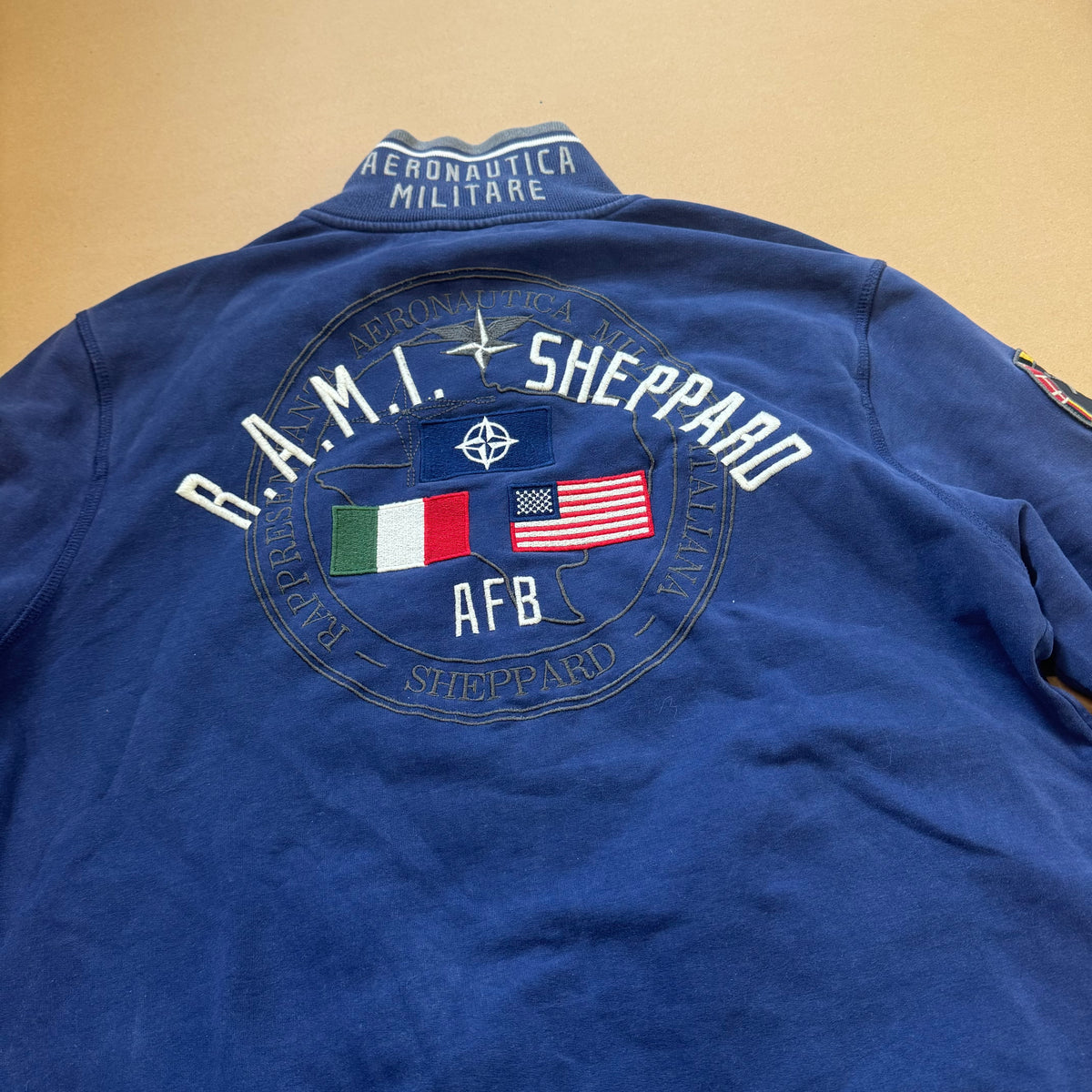 Aeronautica Militare ABF NATO vintage zip-up – Close-up 4