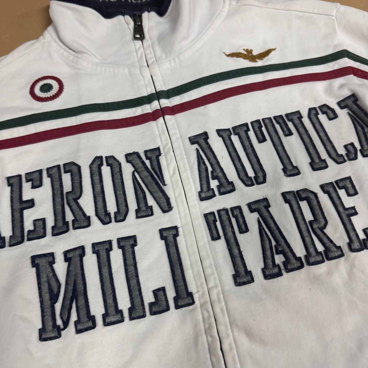 Aeronautica Militare Europe vintage zip-up jacket – Close-up 1