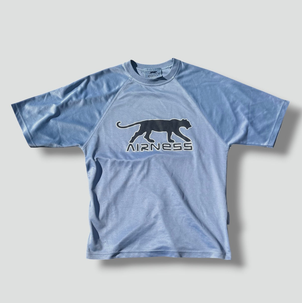 Airness sky blue streetwear 00s T-shirt