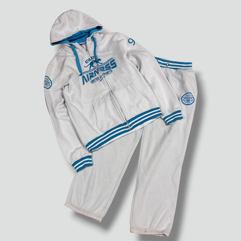 Sourced limited accessories and clothes Airness streetwear 00s sweat set – Secondhand Streetwear