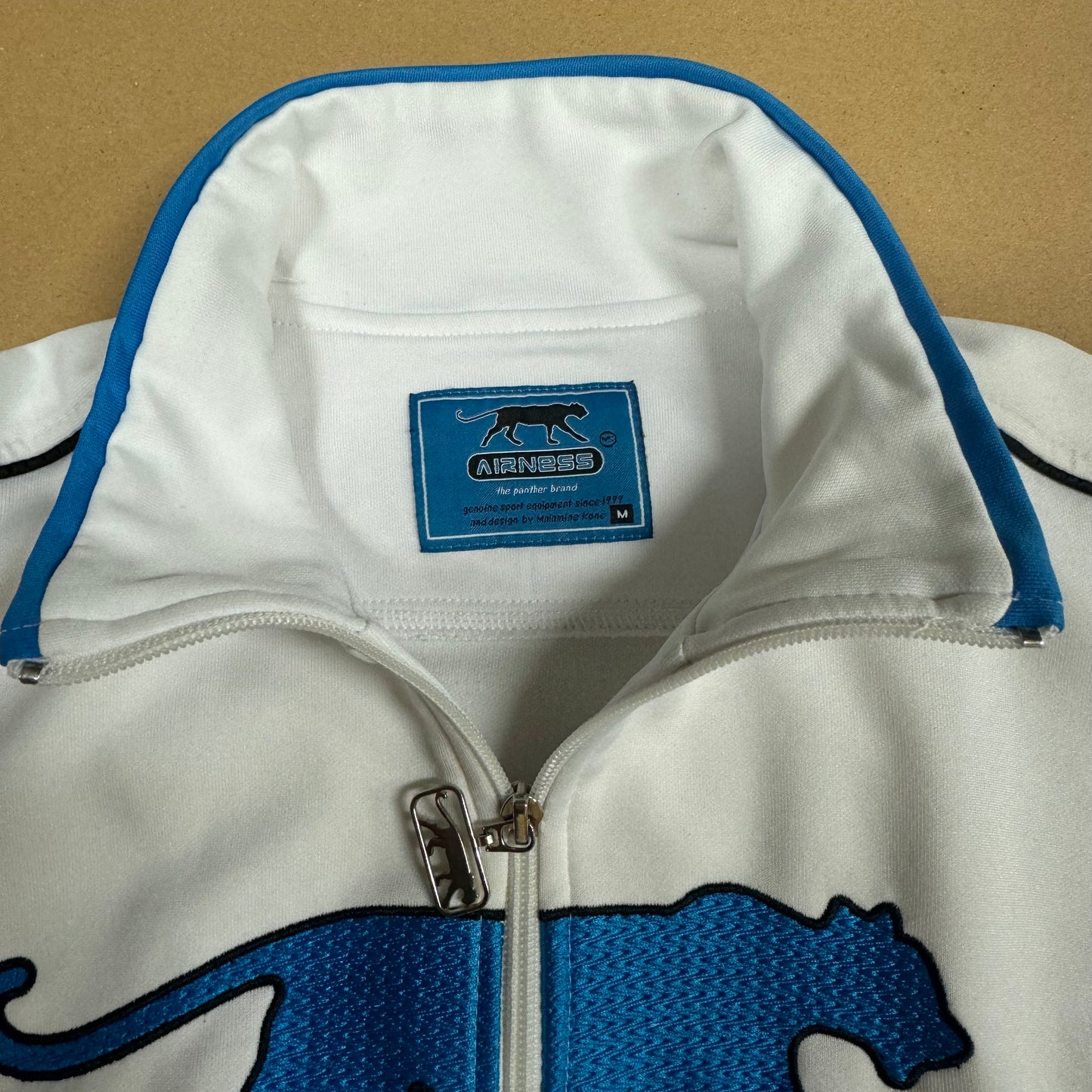 Airness track jacket – Close-up 3