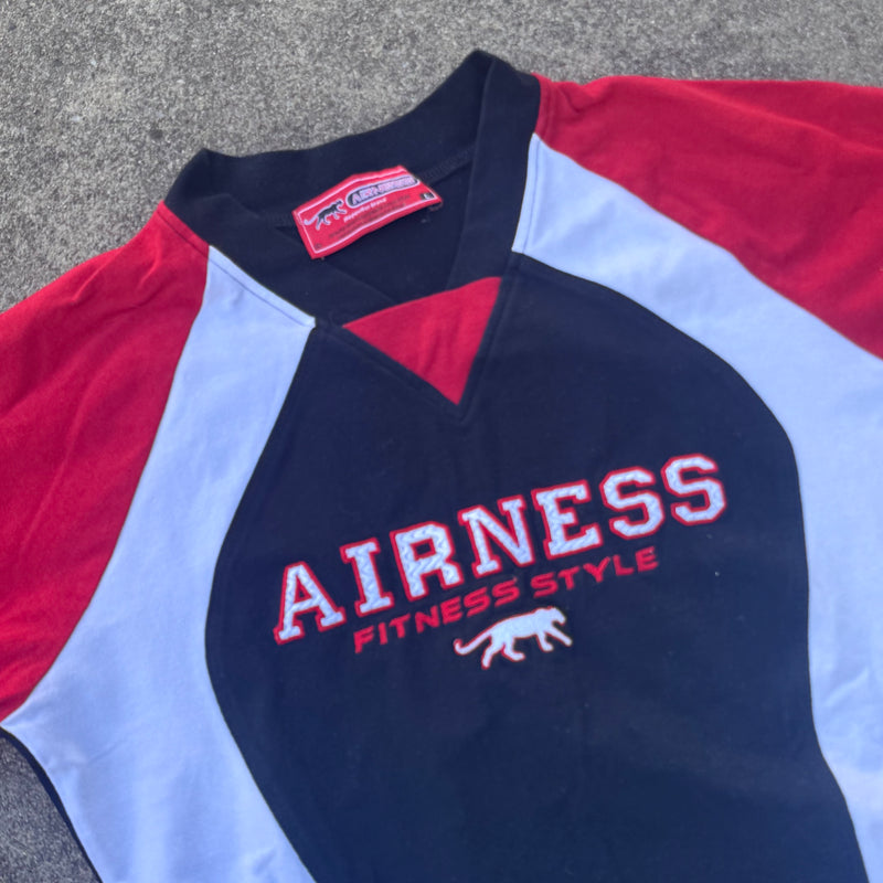 Detailansicht: Sourced limited accessories and clothes Airness Y2K streetwear women's T-shirt – Logo, Nähte oder Material