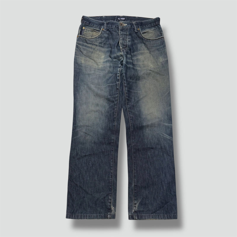 Detailansicht: Sourced limited accessories and clothes Armani Jeans baggy blue denim jeans – Logo, Nähte oder Material