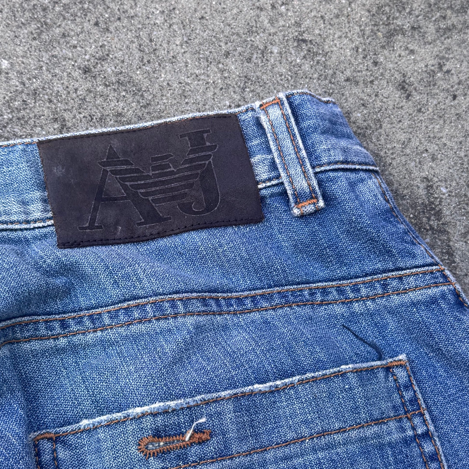 Armani Jeans vintage straight leg denim – Close-up 2