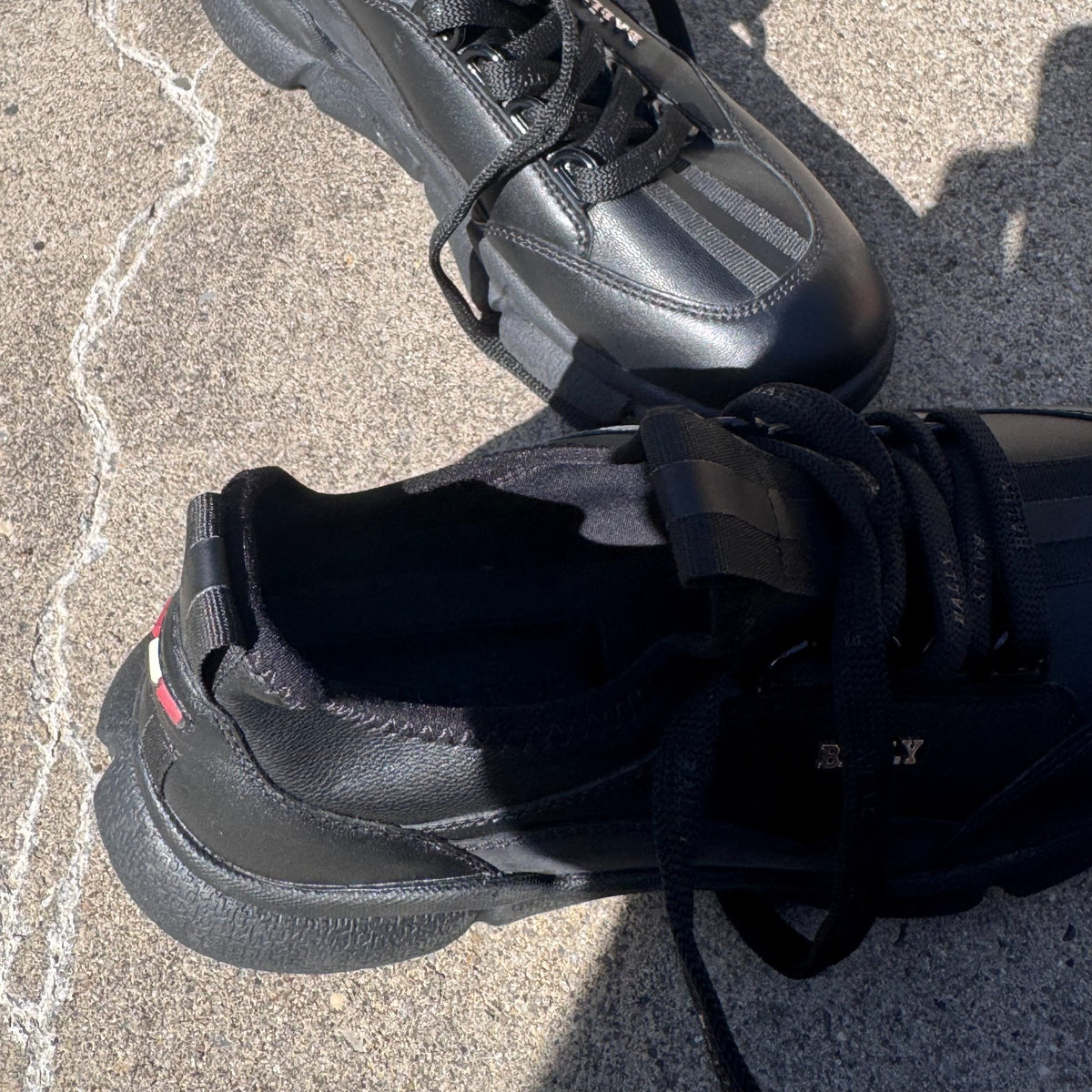 Bally Switzerland black sneakers – Close-up 5