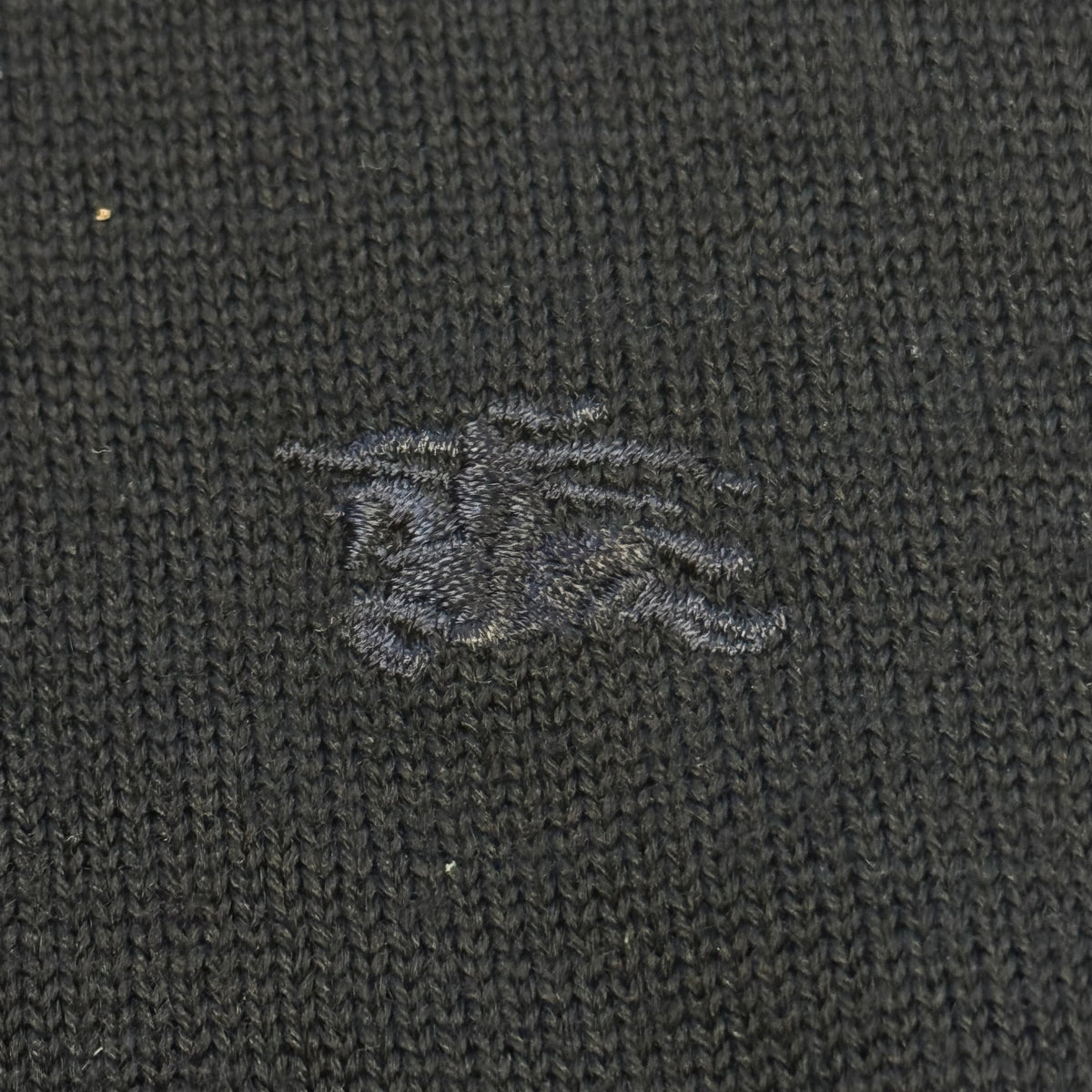 Burberry London dark blue merino wool sweater – Close-up 4