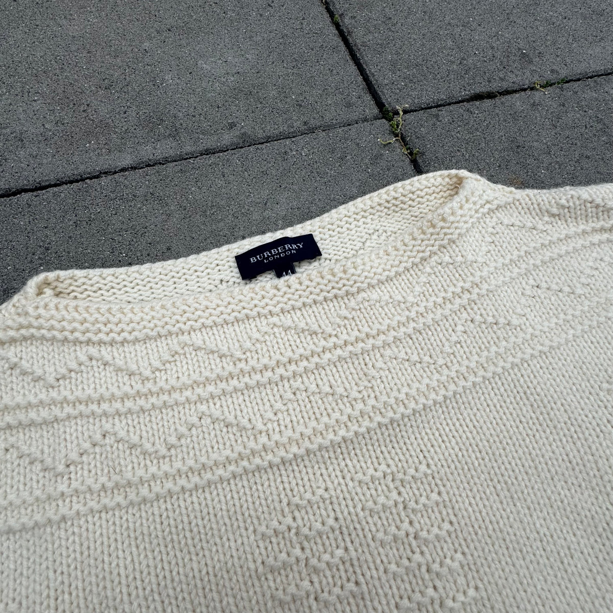 Burberry London knitted wool sweatshirt – Close-up 1