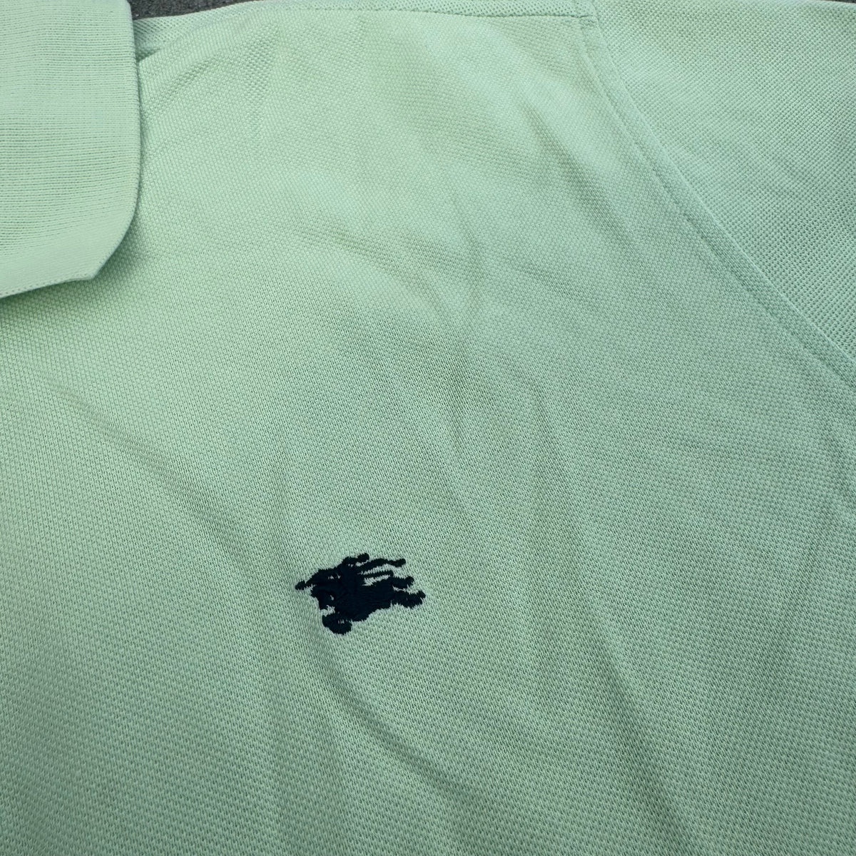 Burberry London mint-green poloshirt – Close-up 2