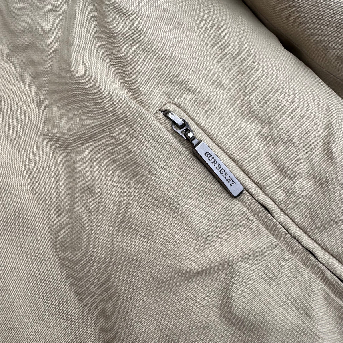 Burberry London vintage lambswool coat – Close-up 7