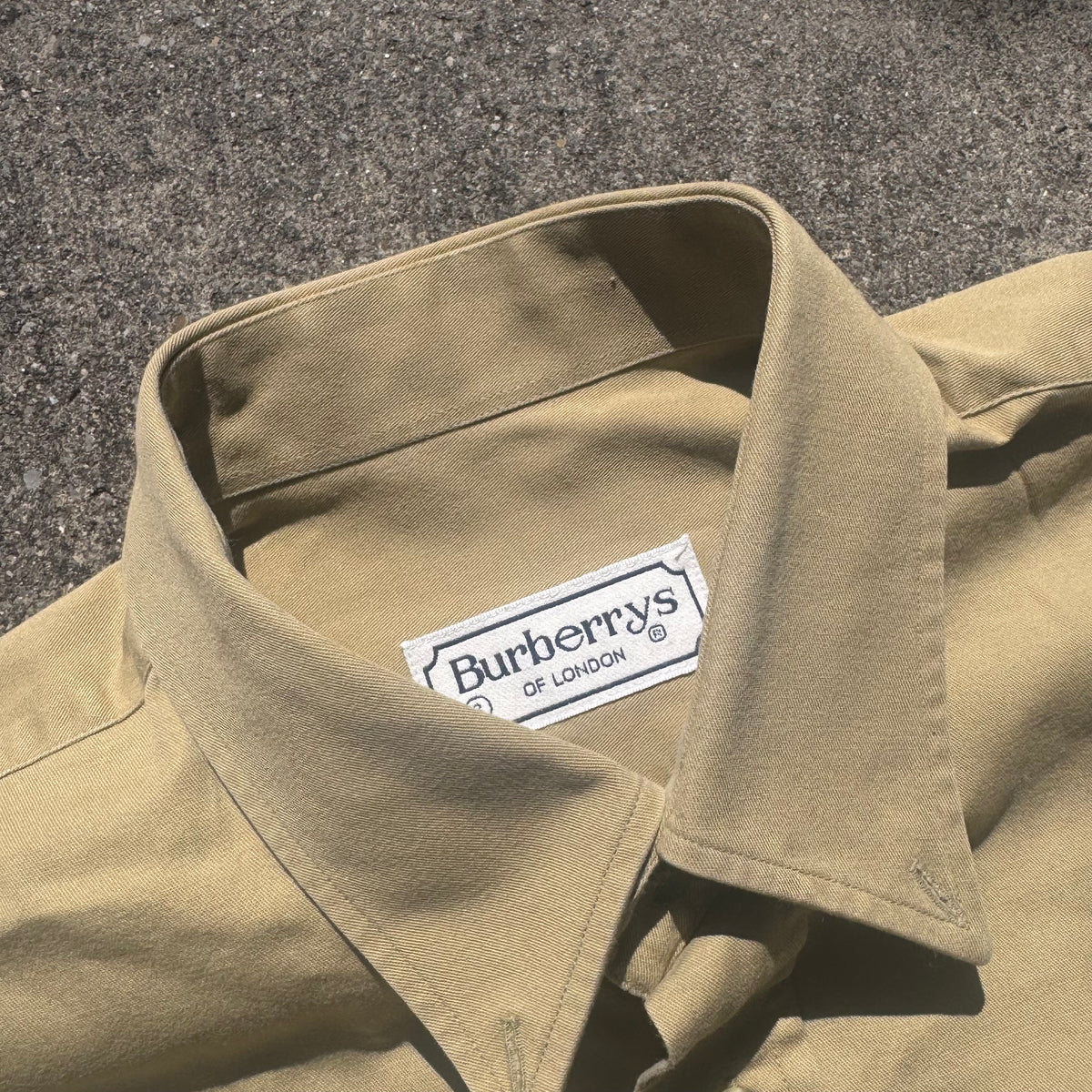 Burberry's of London vintage thick shirt – Close-up 2