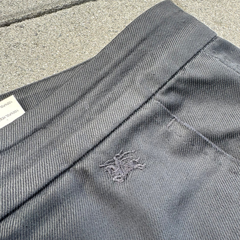 Detailansicht: Sourced limited accessories and clothes Burberry vintage suit pants – Logo, Nähte oder Material