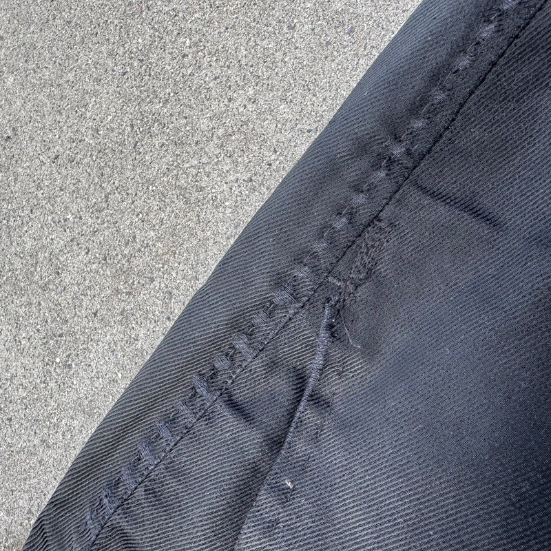 Detailansicht: Sourced limited accessories and clothes Burberry vintage suit pants – Logo, Nähte oder Material