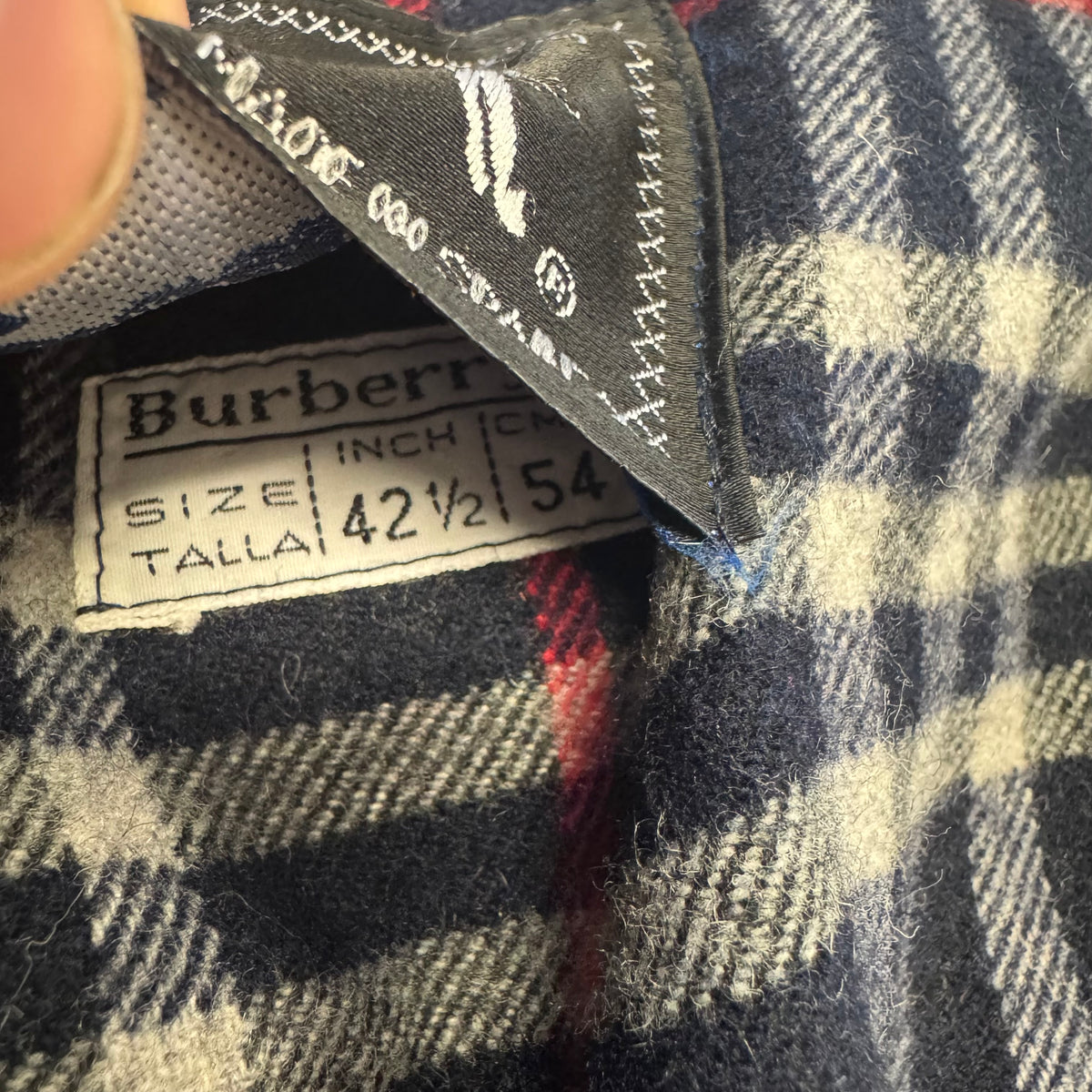 Burberry’s vintage winter coat – Close-up 2