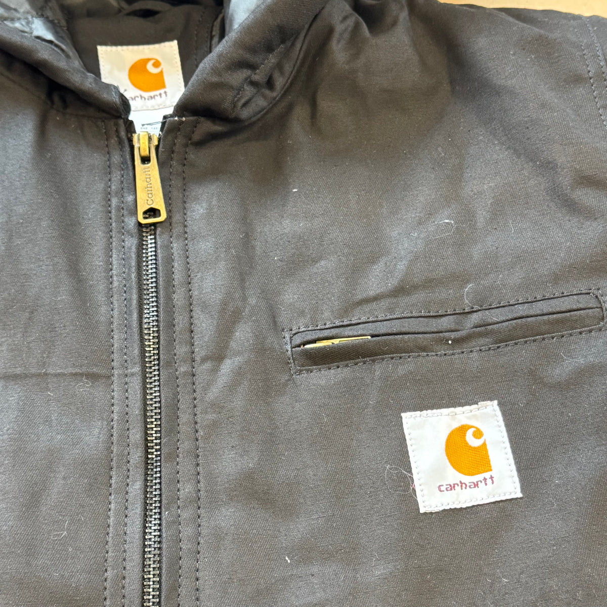 Carhartt Rework Harrington jacket black – Close-up 1