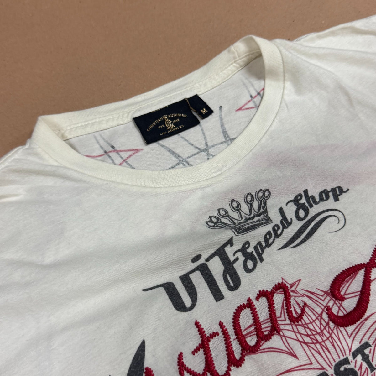 Christian Audigier vintage embroidered T-shirt – Close-up 3
