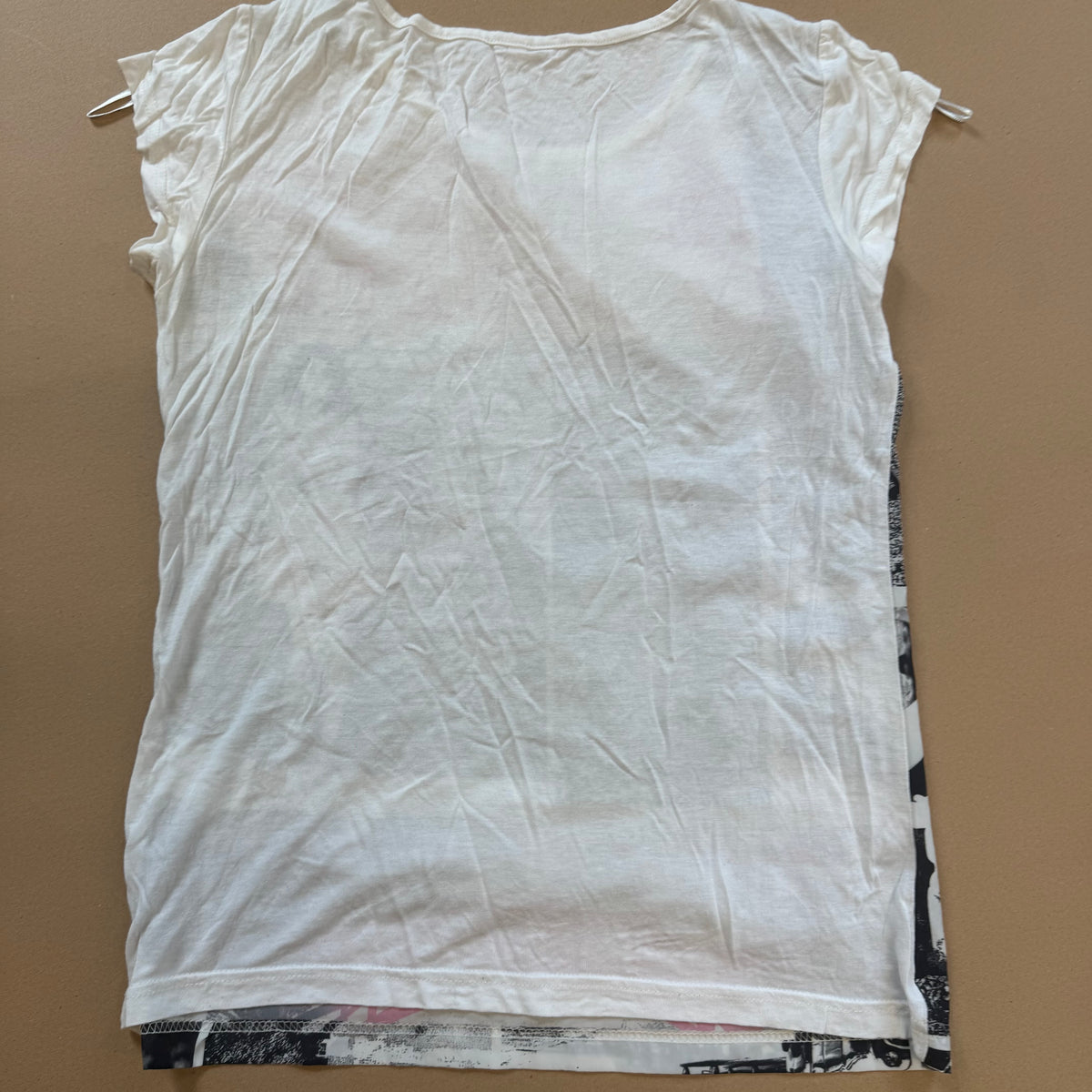 City of my dreams Y2K tee – Close-up 3