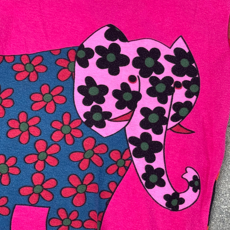 Detailansicht: Sourced limited accessories and clothes Custo Barcelona vintage Africa longsleeve – Logo, Nähte oder Material