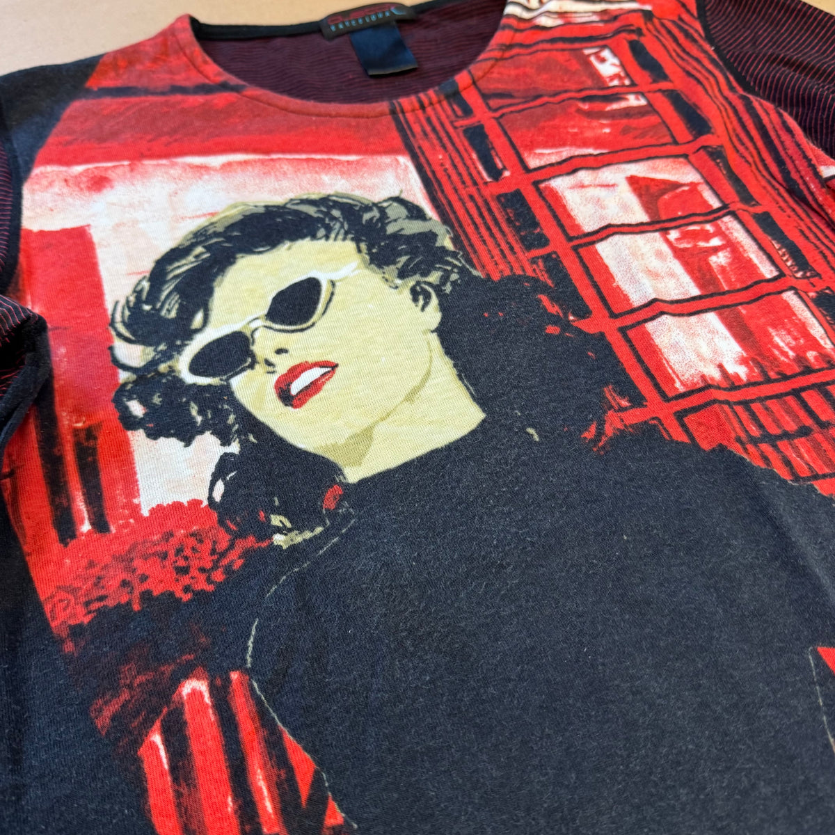 Custo Barcelona vintage red longsleeve – Close-up 2