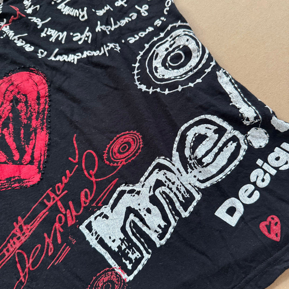 Desigual vintage embroidered Y2K top – Close-up 2