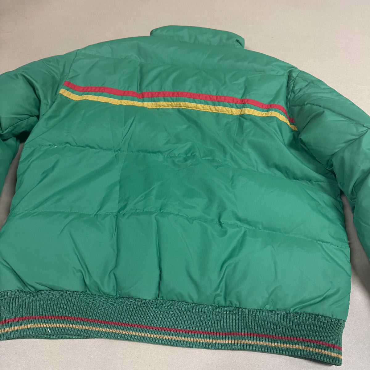 DSL 55 Diesel vintage green puffer jacket – Close-up 6