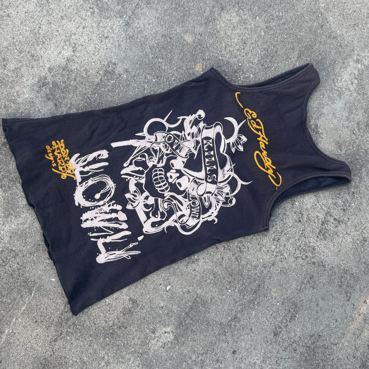 Ed Hardy "love kills slowly" rhinestones tank top – Close-up 3