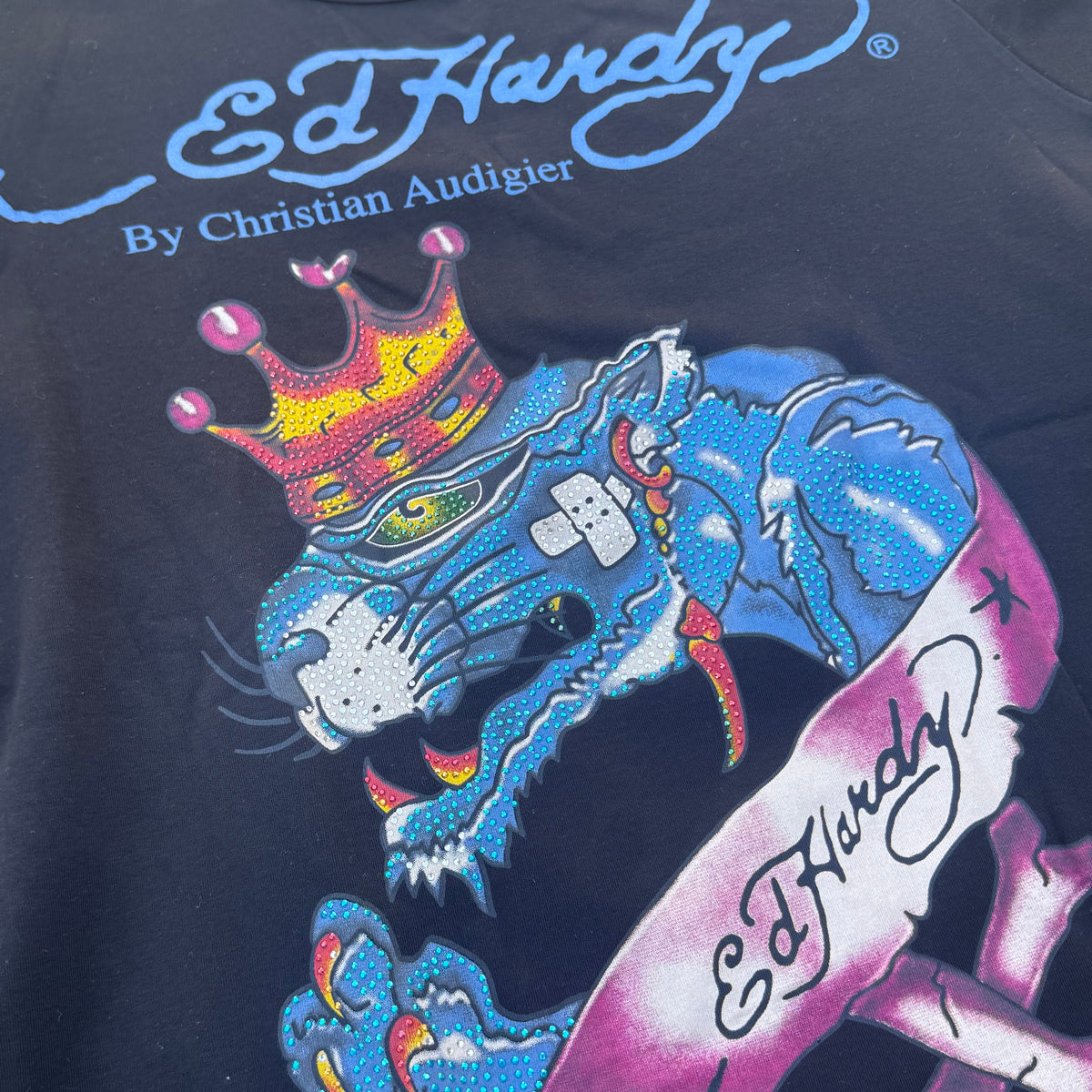 Ed Hardy Panther vintage rhinestone T-shirt – Close-up 1