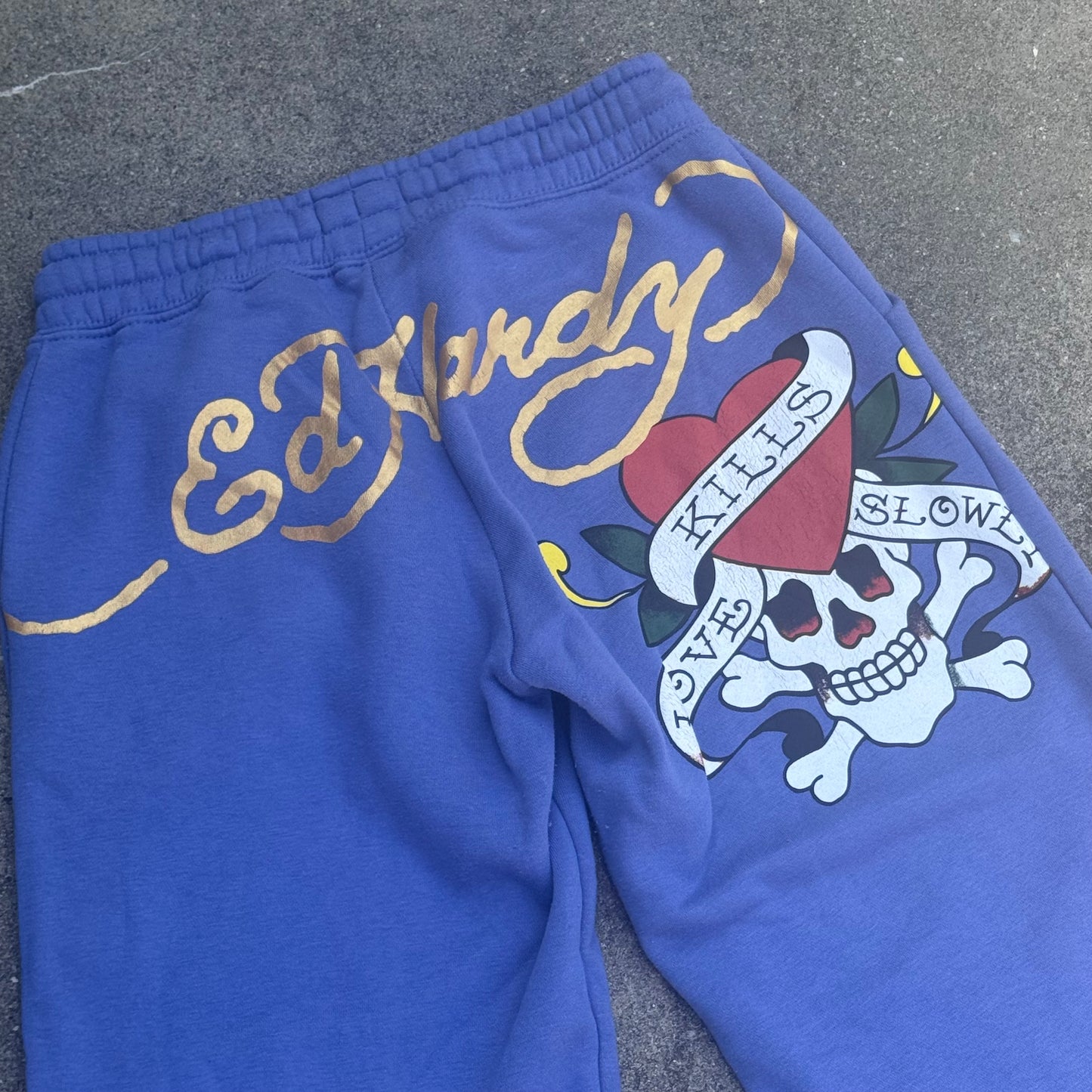 Ed Hardy purple wide leg sweatpants – Close-up 1